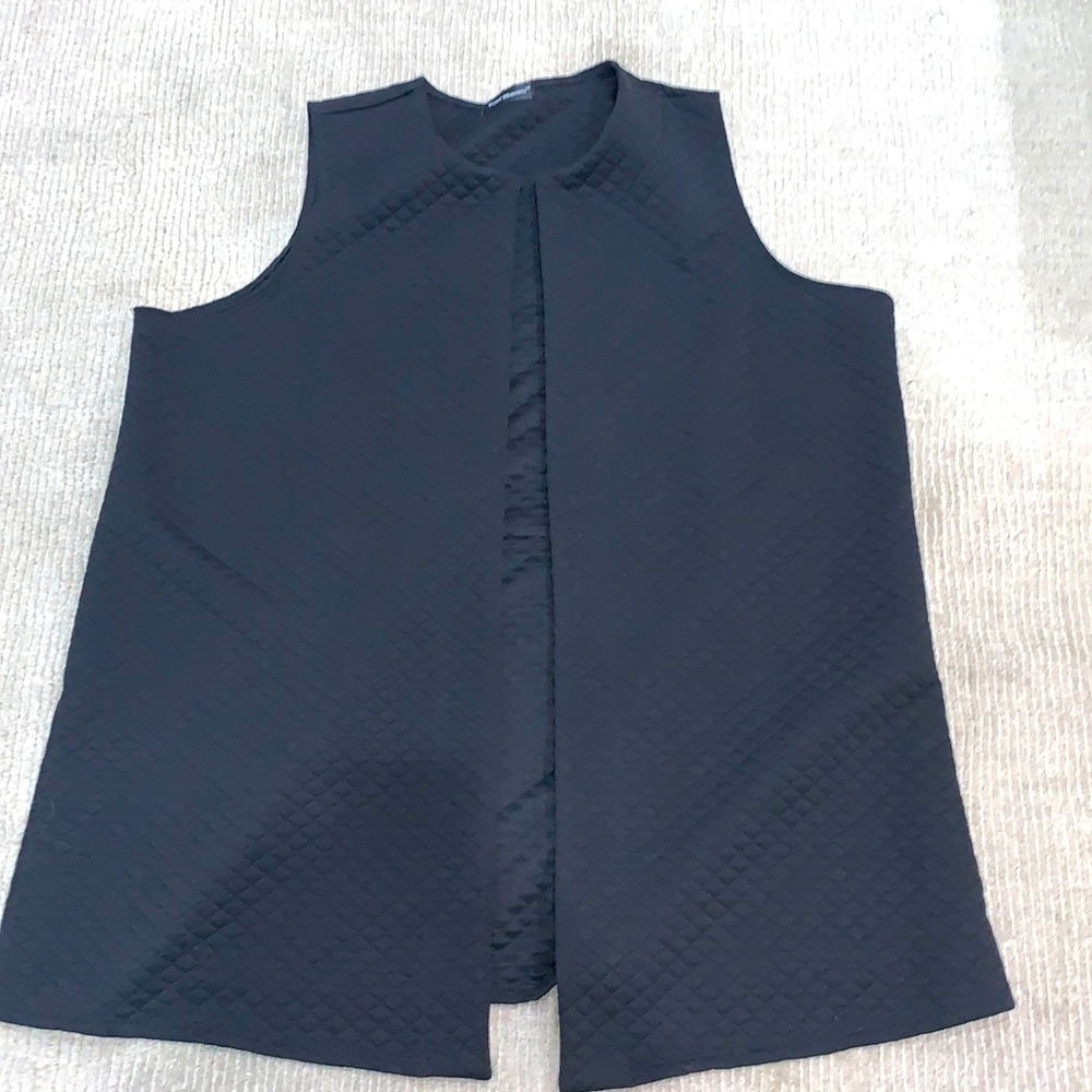 Travel Elements Extra Long Open Front Black Vest size 1X